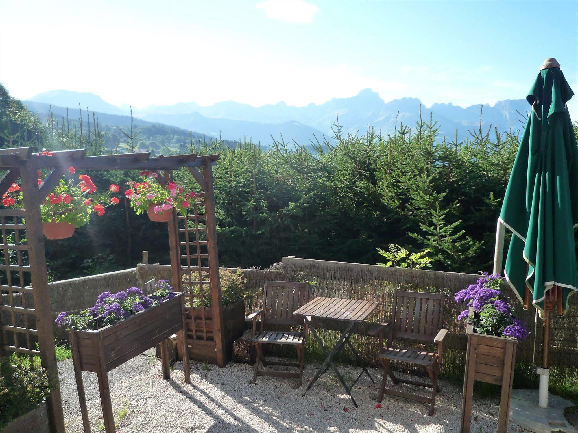 Les Aravis - Combloux Hotel Exterior photo